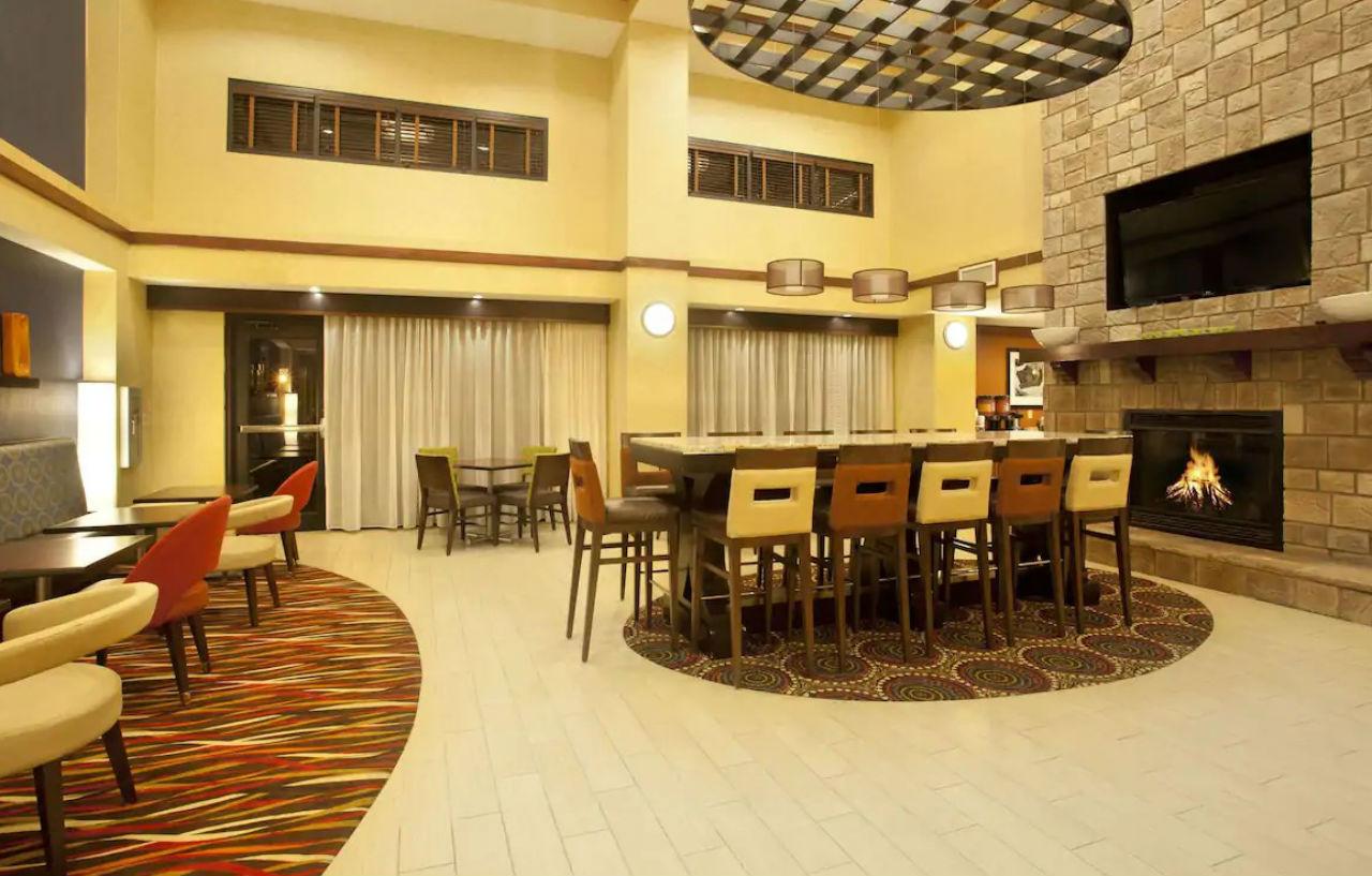 Hampton Inn & Suites Nashville-Смирна Екстериор снимка