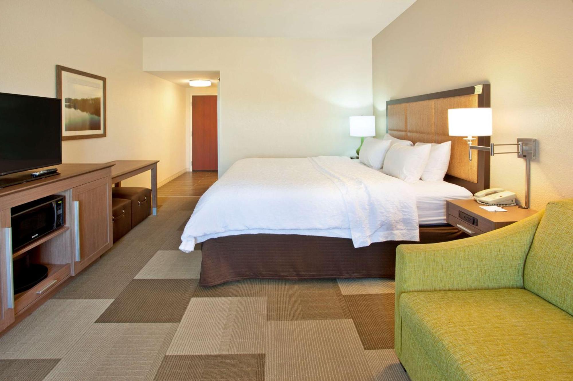 Hampton Inn & Suites Nashville-Смирна Екстериор снимка