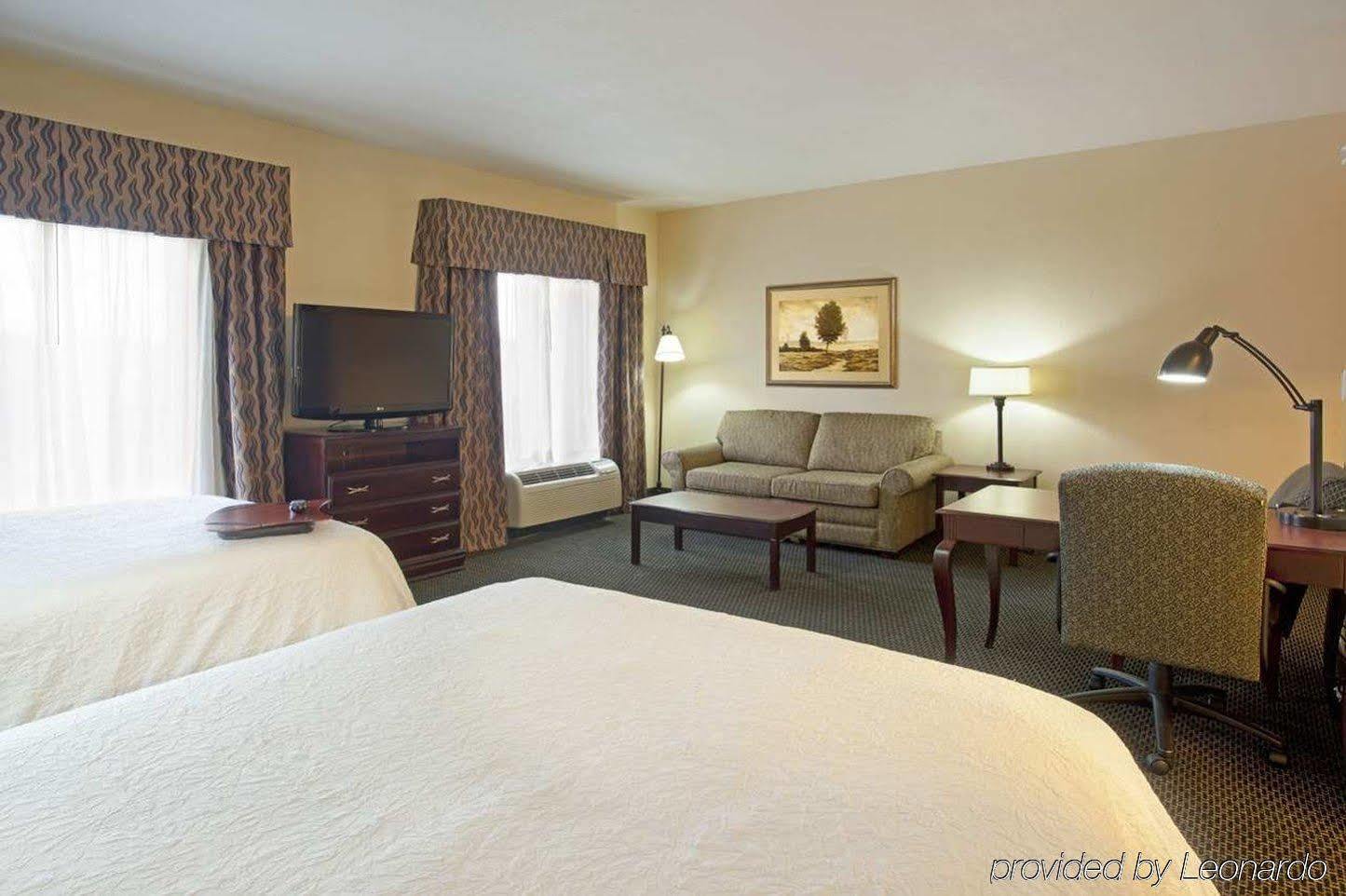 Hampton Inn & Suites Nashville-Смирна Екстериор снимка